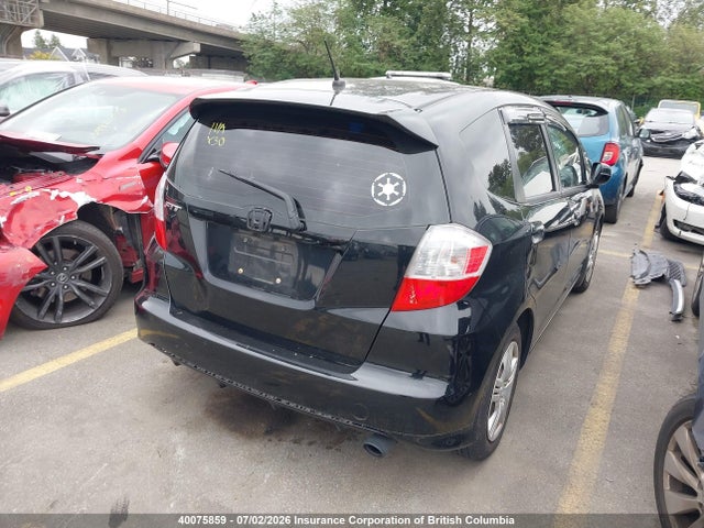 2013 Honda Fit Lx მანქანა იყიდება აუქციონზე, vin: LUCGE8H52D3002279, აუქციონის ნომერი: 40075859