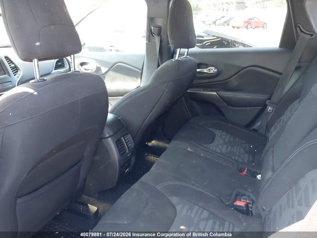 40079891 :رقم المزاد ، 1C4PJMCX0KD274676 vin ، 2019 Jeep Cherokee North مزاد بيع