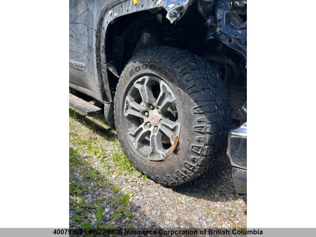 Продажа на аукционе авто 2022 Gmc Sierra K1500, vin: 1GTUUAED5NZ634303, номер лота: 40079902