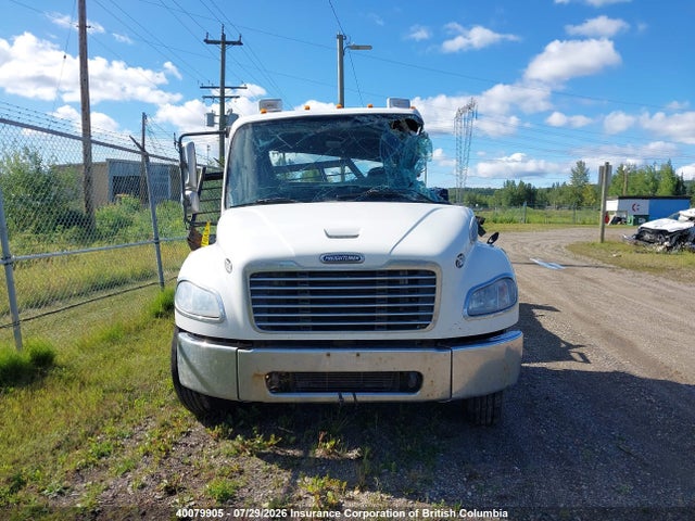 Продажа на аукционе авто 2006 Freightliner M2 106 Medium Duty, vin: 1FVACXCT26HV47649, номер лота: 40079905