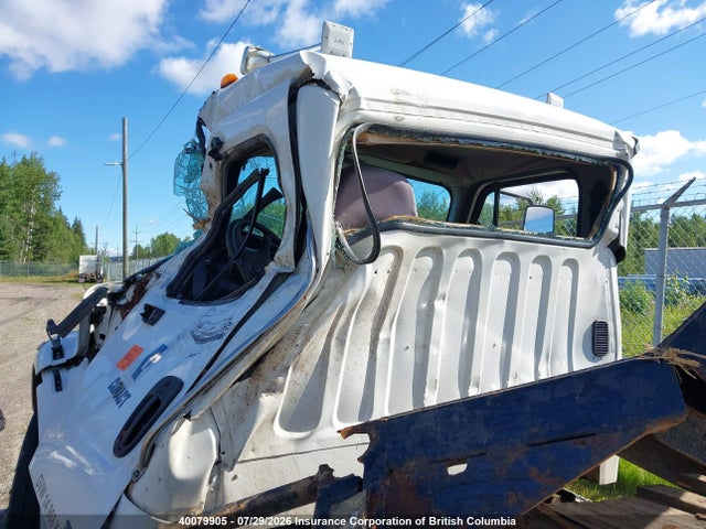 Продажа на аукционе авто 2006 Freightliner M2 106 Medium Duty, vin: 1FVACXCT26HV47649, номер лота: 40079905