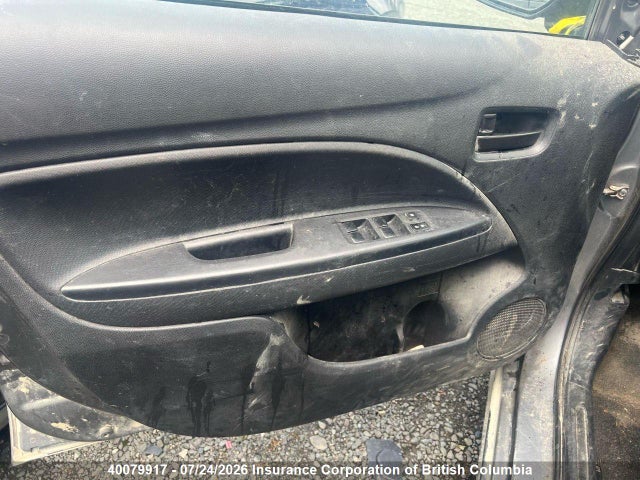 40079917 :رقم المزاد ، ML32A3HJ9FH058688 vin ، 2015 Mitsubishi Mirage De مزاد بيع
