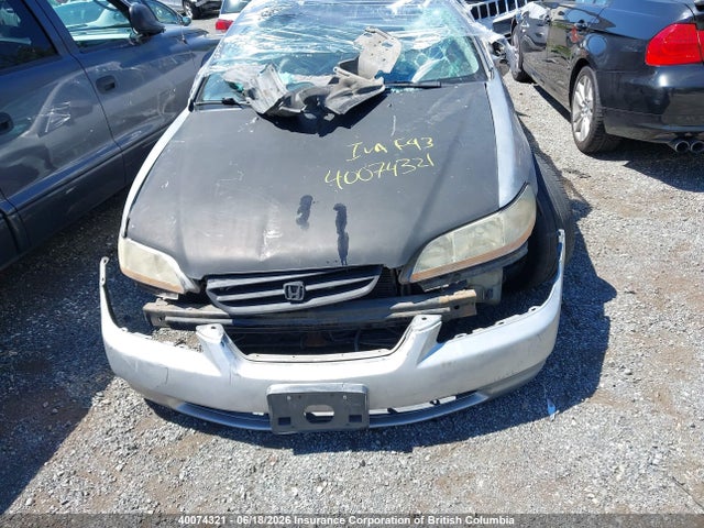 2000 Honda Accord Ex მანქანა იყიდება აუქციონზე, vin: 1HGCG3158YA801433, აუქციონის ნომერი: 40074321