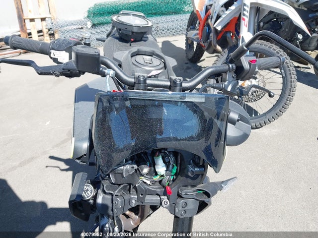 MD2JUJ406RN212369 Husqvarna Vitpilen 401/svartpilen 401