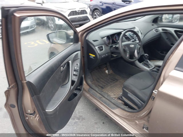 40079969 :رقم المزاد ، KMHDH4AE0FU285789 vin ، 2015 Hyundai Elantra Se/sport/limited مزاد بيع
