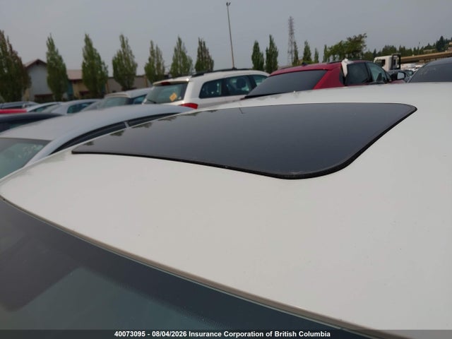 2021 Volkswagen Passat Highline მანქანა იყიდება აუქციონზე, vin: 1VWBA7A30MC004042, აუქციონის ნომერი: 40073095