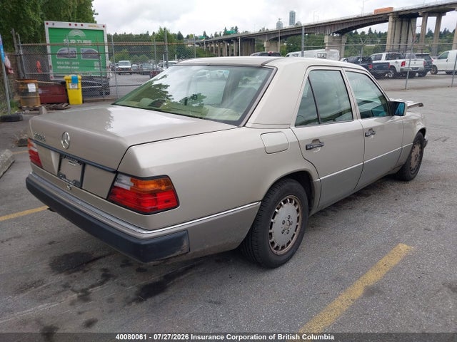 Продажа на аукционе авто 1993 Mercedes-benz 300 E, vin: WDBEA32E3PB931246, номер лота: 40080061