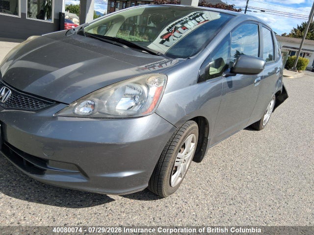 2014 Honda Fit მანქანა იყიდება აუქციონზე, vin: LUCGE8H53E3004172, აუქციონის ნომერი: 40080074