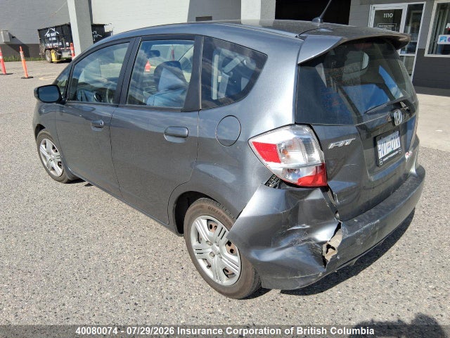 2014 Honda Fit მანქანა იყიდება აუქციონზე, vin: LUCGE8H53E3004172, აუქციონის ნომერი: 40080074