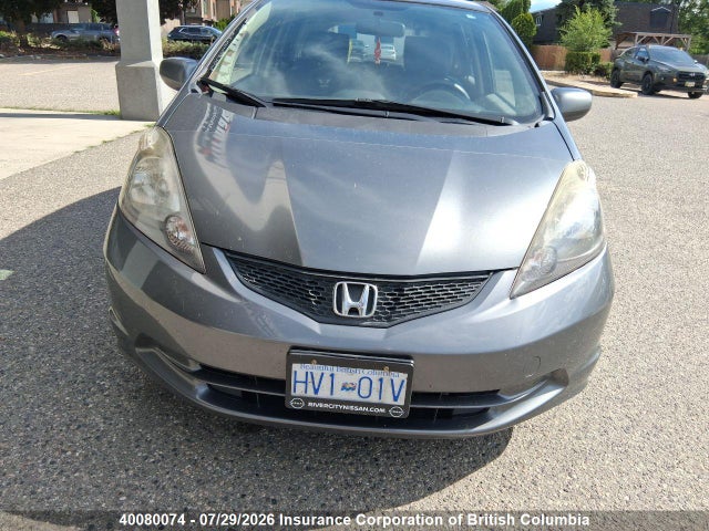 2014 Honda Fit მანქანა იყიდება აუქციონზე, vin: LUCGE8H53E3004172, აუქციონის ნომერი: 40080074
