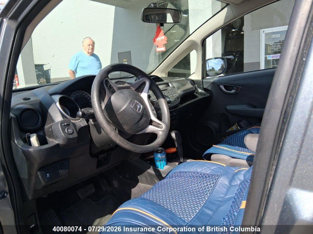 2014 Honda Fit მანქანა იყიდება აუქციონზე, vin: LUCGE8H53E3004172, აუქციონის ნომერი: 40080074