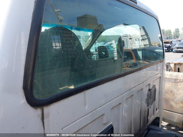 40080079 :رقم المزاد ، 1FDAF56P54ED10718 vin ، 2004 Ford F550 Super Duty مزاد بيع