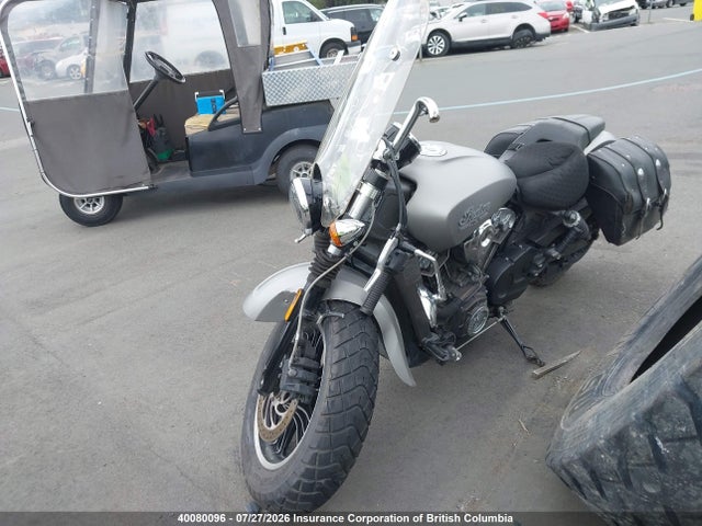 Indian Scout 2017 56KMSB000H3120666 Image 2