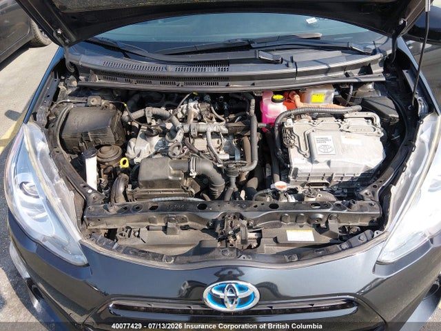 Toyota PRIUS C 2016 JTDKDTB32G1127701 Image 10