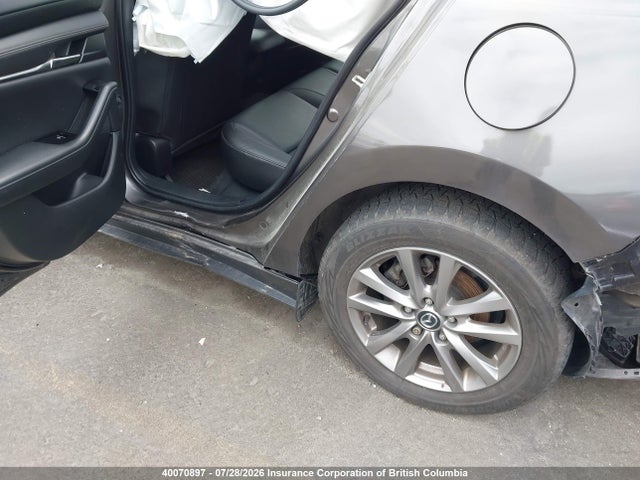 Aukcja sprzedaży 2019 Mazda 3 Preferred Plus, vin: JM1BPBCM0K1121087, numer aukcji: 40070897