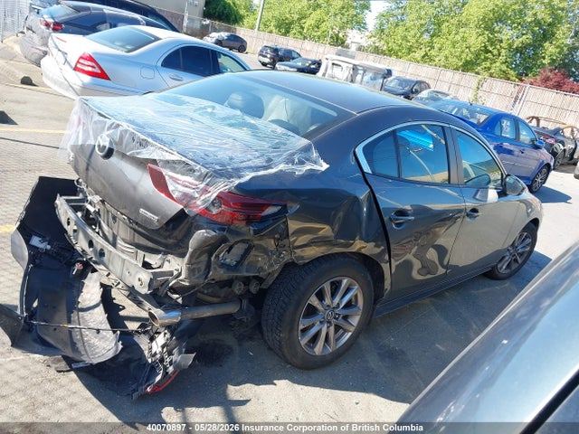 Aukcja sprzedaży 2019 Mazda 3 Preferred Plus, vin: JM1BPBCM0K1121087, numer aukcji: 40070897