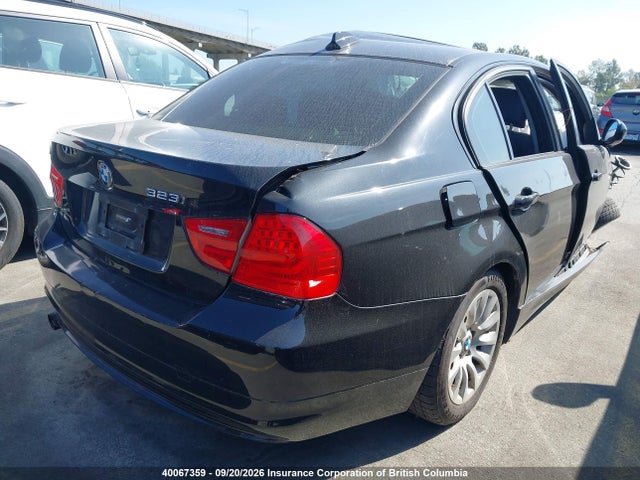2009 Bmw 323i მანქანა იყიდება აუქციონზე, vin: WBAPG735X9A401859, აუქციონის ნომერი: 40067359