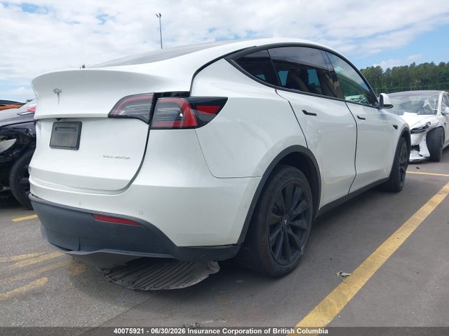 40075921 :رقم المزاد ، 7SAYGDEE4NF496796 vin ، 2022 Tesla Model Y مزاد بيع