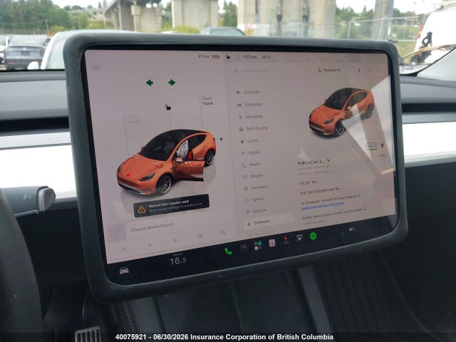 40075921 :رقم المزاد ، 7SAYGDEE4NF496796 vin ، 2022 Tesla Model Y مزاد بيع