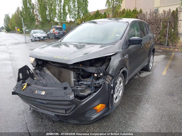 Продаж на аукціоні авто 2018 Ford Escape S, vin: 1FMCU0F78JUA38426, номер лоту: 40080189