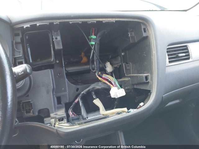 Mitsubishi Outlander Es 2014 JA4AZ2A35EZ605403 Image 17