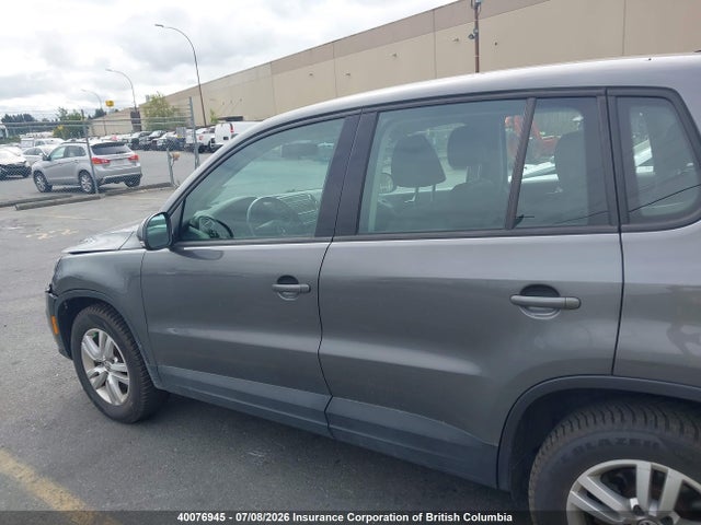 WVGJV3AX0EW591773 Volkswagen Tiguan S/se/sel/r-line