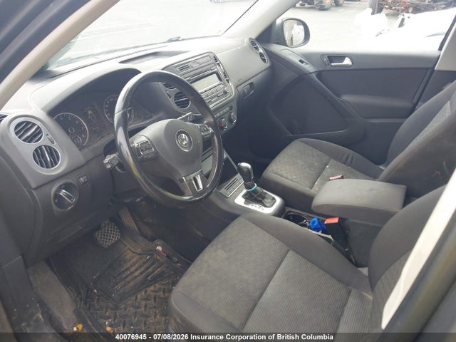 WVGJV3AX0EW591773 Volkswagen Tiguan S/se/sel/r-line