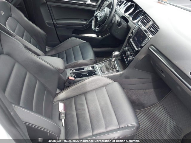 Продаж на аукціоні авто 2017 Volkswagen Golf, vin: WVWVF7AU7HW096507, номер лоту: 40080235