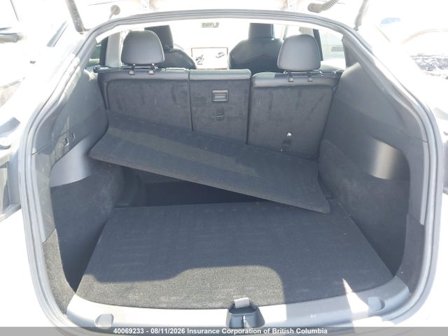 Tesla Model Y 2021 5YJYGDEE9MF262648 Image 23