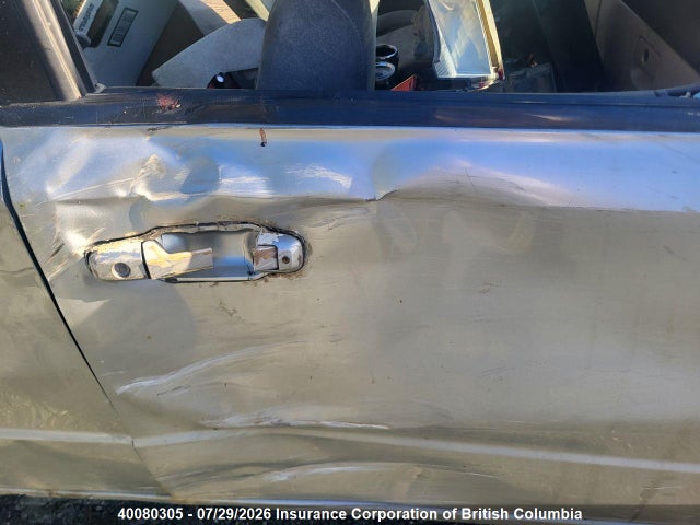Продажа на аукционе авто 2004 Kia Sorento Ex/lx, vin: KNDJC733645220777, номер лота: 40080305