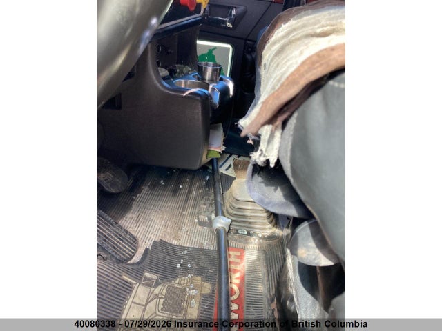 40080338 :رقم المزاد ، 2NKDL40XX6M988511 vin ، 2006 Kenworth Construction T800 مزاد بيع