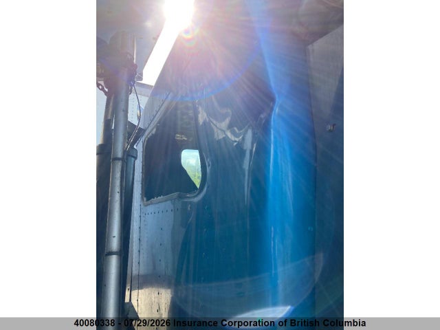40080338 :رقم المزاد ، 2NKDL40XX6M988511 vin ، 2006 Kenworth Construction T800 مزاد بيع