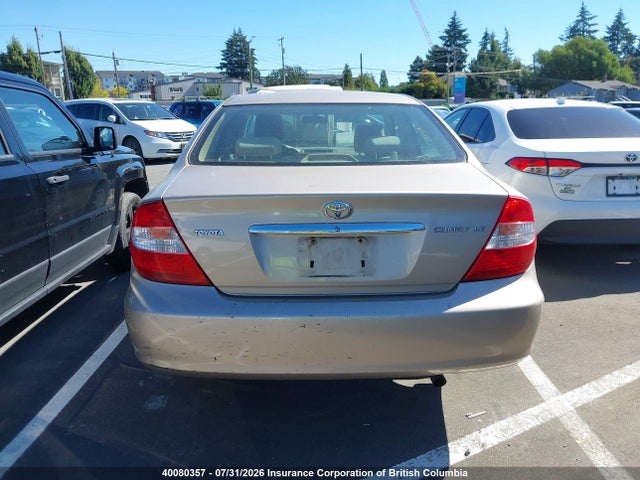 40080357 :رقم المزاد ، 4T1BE32K04U815061 vin ، 2004 Toyota Camry مزاد بيع