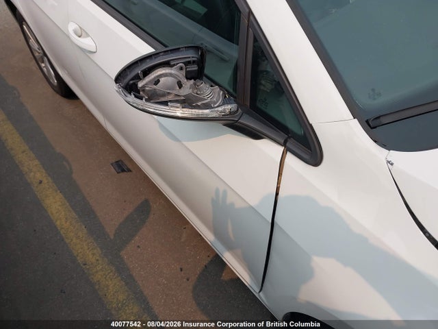 2015 Volkswagen Golf Sportwagen Tdi S/tdi Se/tdi Sel მანქანა იყიდება აუქციონზე, vin: 3VWCA7AU3FM520622, აუქციონის ნომერი: 40077542