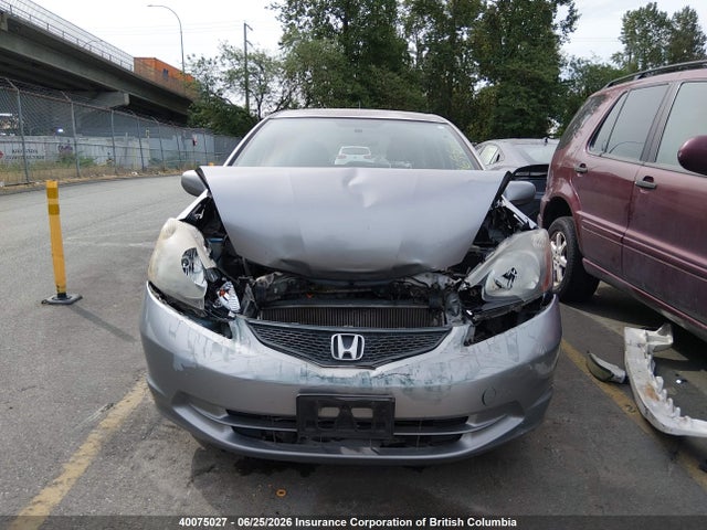 Продажа на аукционе авто 2009 Honda Fit Lx, vin: JHMGE88509S806144, номер лота: 40075027