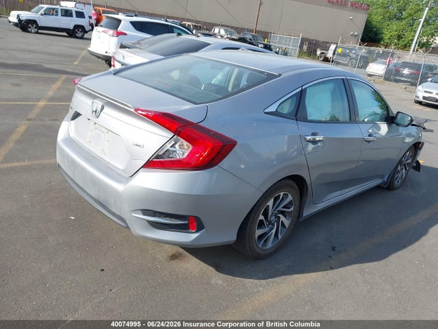 Honda Civic Lx 2018 2HGFC2F62JH015185 Image 4
