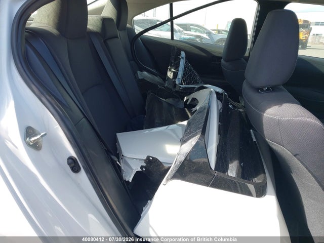 JTDBCMFE6R3053047 Toyota Corolla Le/se/xle/night Shade