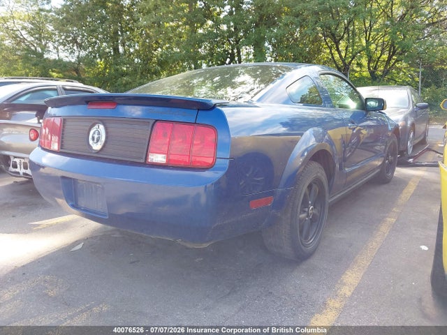 2008 Ford Mustang მანქანა იყიდება აუქციონზე, vin: 1ZVHT80N485184102, აუქციონის ნომერი: 40076526