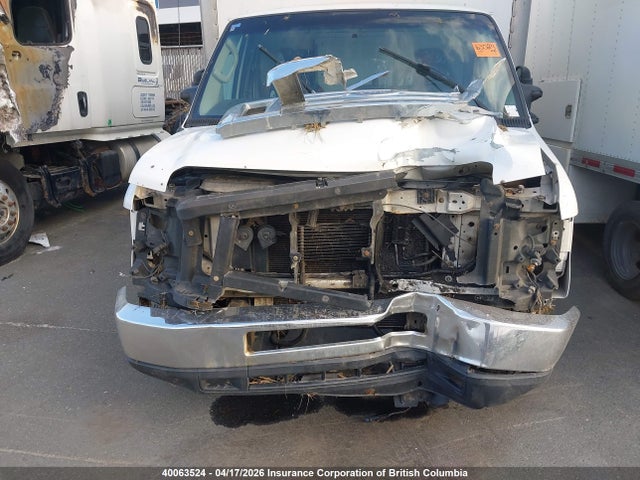40063524 :رقم المزاد ، 1FDXE4FL1ADA20398 vin ، 2010 Ford Econoline E450 Super Duty Cutwy Van مزاد بيع