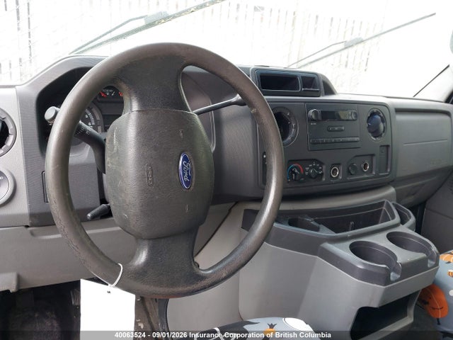 40063524 :رقم المزاد ، 1FDXE4FL1ADA20398 vin ، 2010 Ford Econoline E450 Super Duty Cutwy Van مزاد بيع