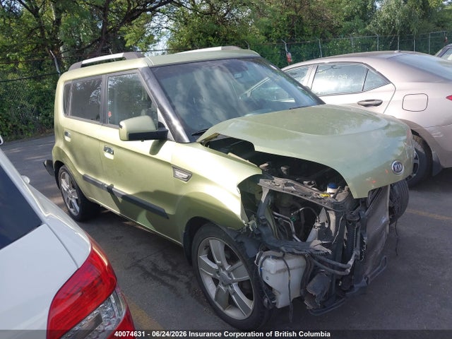 40074631 :رقم المزاد ، KNDJT2A2XA7057712 vin ، 2010 Kia Soul +/!/sport مزاد بيع