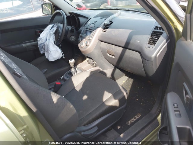 40074631 :رقم المزاد ، KNDJT2A2XA7057712 vin ، 2010 Kia Soul +/!/sport مزاد بيع