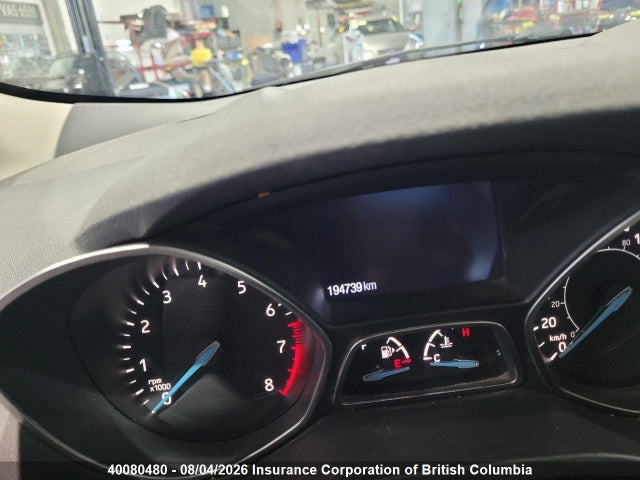 1FMCU9G95HUD80088 Ford ESCAPE SE