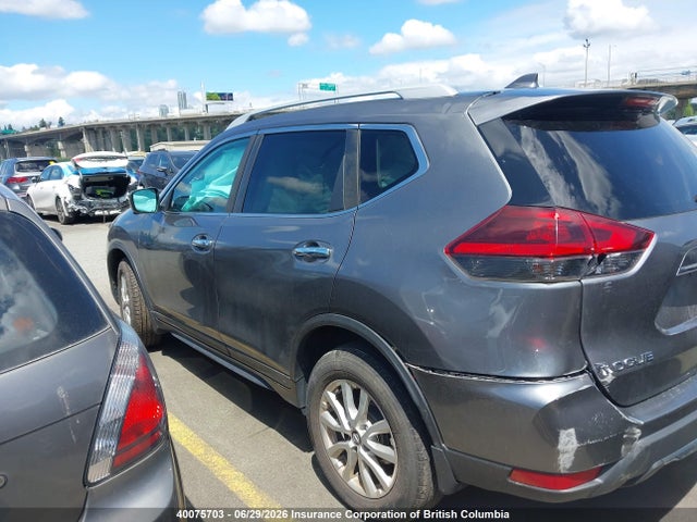 Продаж на аукціоні авто 2018 Nissan Rogue Midnight Edition/s/sl/sl W/propilot Assist/sv, vin: 5N1AT2MV5JC703568, номер лоту: 40075703