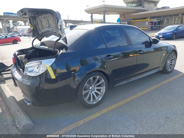 40080548 :رقم المزاد ، WBSNB93506B584739 vin ، 2006 Bmw M5 مزاد بيع
