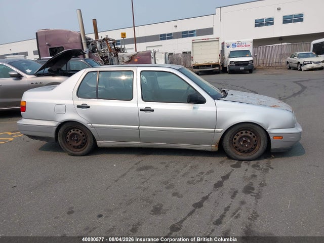 Продажа на аукционе авто 1999 Volkswagen Jetta, vin: 3VWRF81H9XM227085, номер лота: 40080577