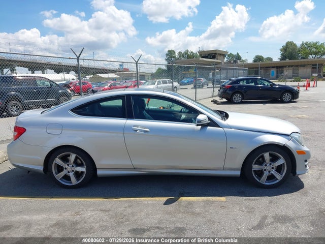 Aukcja sprzedaży 2012 Mercedes-benz C 250, vin: WDDGJ4HB1CF873434, numer aukcji: 40080602