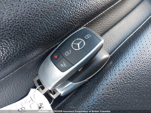 2020 Mercedes-benz C 300 4matic მანქანა იყიდება აუქციონზე, vin: 55SWF8EB0LU326208, აუქციონის ნომერი: 40080605