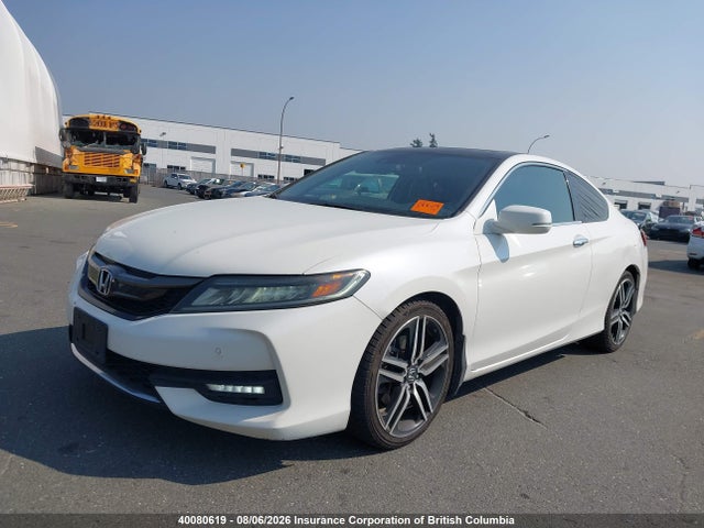 40080619 :رقم المزاد ، 1HGCT1B87HA800105 vin ، 2017 Honda Accord Touring مزاد بيع
