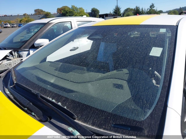 Toyota Corolla Hybrid Le 2024 JTDBCMFE4R3040619 Image 17